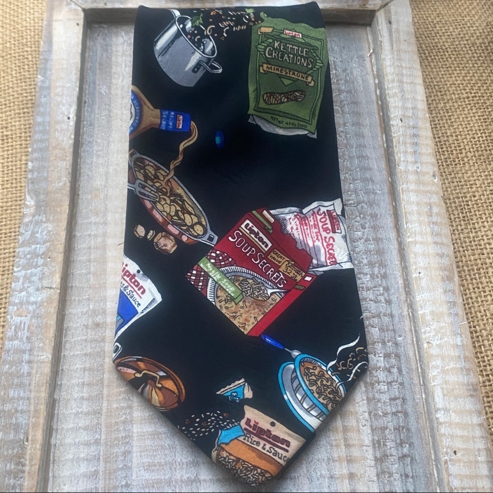 1995 Nicole Miller Lipton Soup Tie